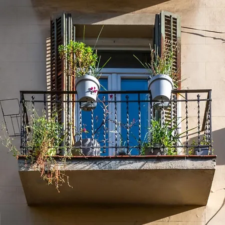 Apartment Sagrada Familia- Emblematic And Charming Catalan